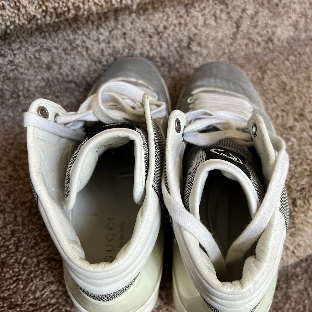 Gucci Men's Rebound Interlocking GG Mid High-Top Grey Sneakers - Picture 7 of 14
